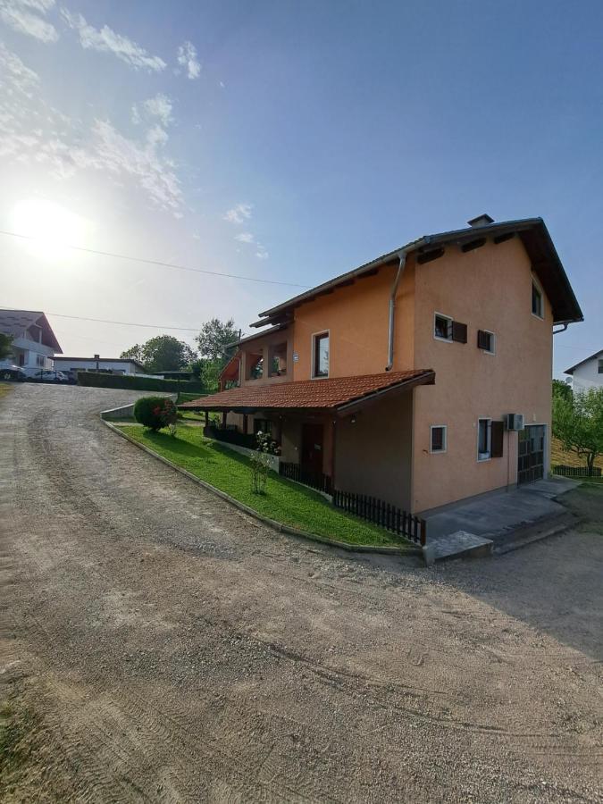 Apartman Morana Slunj Buitenkant foto